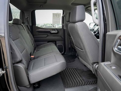 Used 2022 Chevrolet Silverado 1500 LT image 18