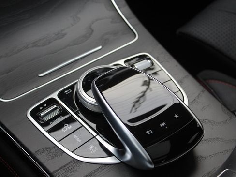 Used 2017 Mercedes-Benz GLC 43 AMG 4MATIC image 9