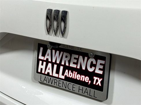 New 2025 Buick Envision Preferred image 18