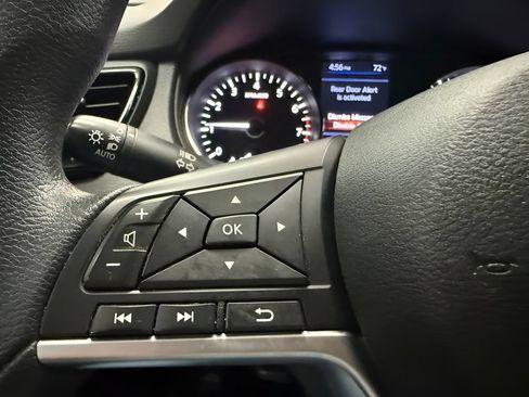 Used 2021 Nissan Rogue Sport S FWD image 18