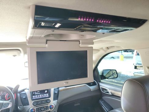 Used 2016 GMC Yukon Denali w/ Open Road Package image 13