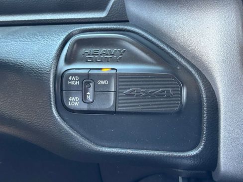 Used 2020 RAM 2500 Big Horn w/ Level 2 Equipment Group image 7