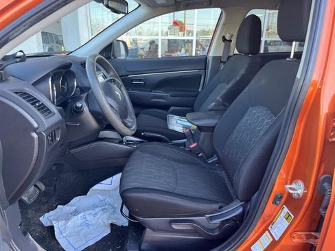 Used 2022 Mitsubishi Outlander Sport SE image 12