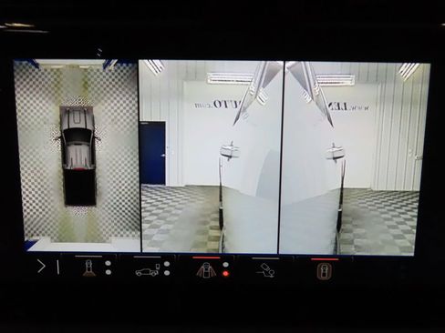 Used 2024 GMC Sierra 2500 AT4 w/ AT4 Premium Plus Package image 24