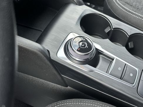 Certified 2025 Ford Escape Active AWD/4WD image 29