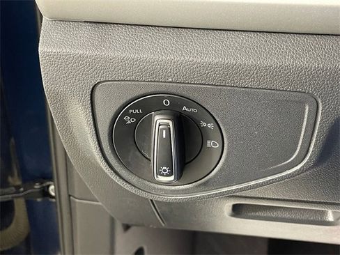 Used 2022 Volkswagen Atlas SE image 15