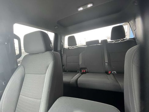 Used 2024 Chevrolet Silverado 2500 Custom w/ Custom Value Package image 18