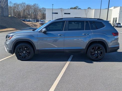 Certified 2022 Volkswagen Atlas SE image 7