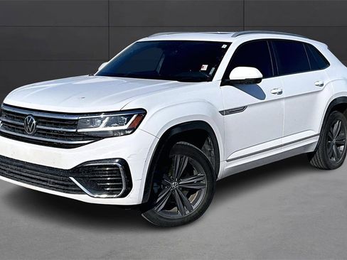 Used 2021 Volkswagen Atlas Cross Sport SE w/ Panoramic Sunroof Package image 1