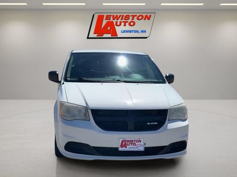 Used 2013 RAM C/V Tradesman w/ UConnect Hands-Free Group FWD image 8