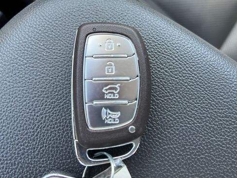 Certified 2021 Hyundai Ioniq Limited FWD image 21