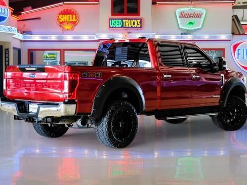 Used 2020 Ford F250 Lariat w/ Chrome Package image 3