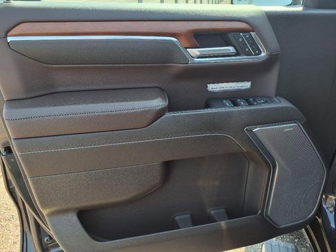 Certified 2023 GMC Sierra 1500 Denali w/ Denali Reserve Package image 13