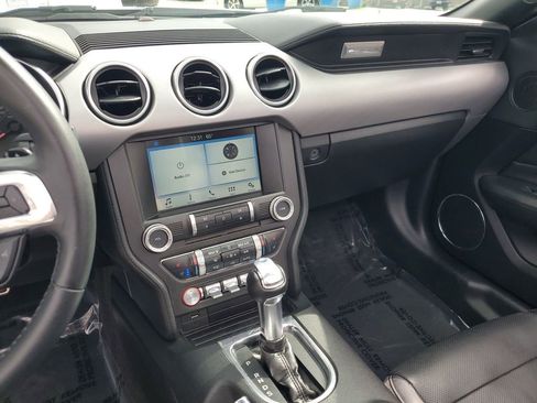 Used 2018 Ford Mustang Premium image 22