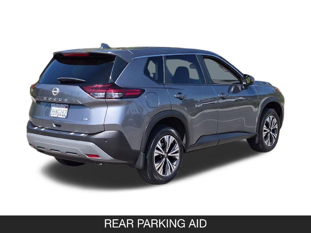 Used 2023 Nissan Rogue SV FWD image 9
