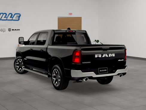 New 2026 RAM 1500 Laramie w/ Trailer Tow Group AWD/4WD image 4