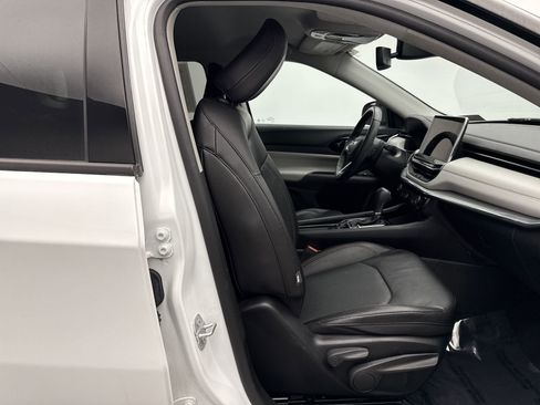 Used 2022 Jeep Compass Limited image 16