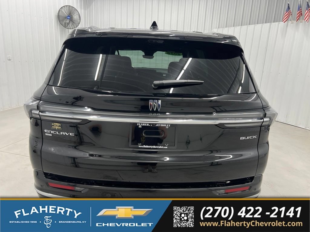 Used 2026 Buick Enclave Avenir w/ Super Cruise Package AWD/4WD image 4