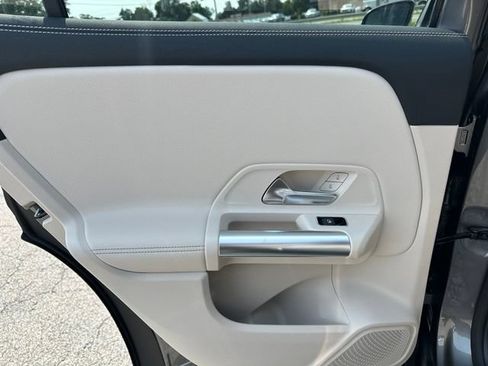 New 2026 Mercedes-Benz GLA 250 4MATIC image 15