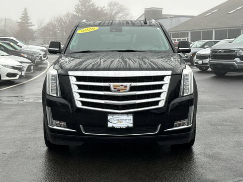 Used 2020 Cadillac Escalade ESV Luxury image 2