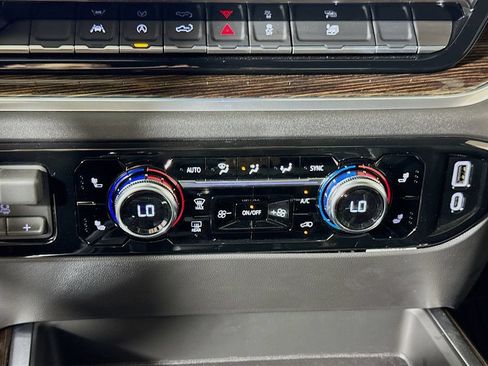 Certified 2026 GMC Sierra 1500 Elevation AWD/4WD image 14