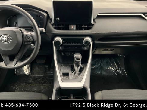 Used 2024 Toyota RAV4 LE image 13