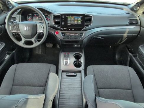 Used 2021 Honda Passport Sport image 5