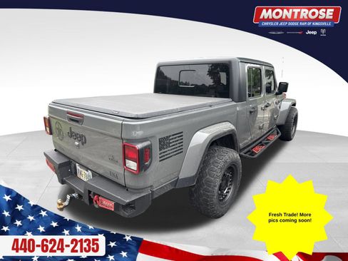 Used 2021 Jeep Gladiator Sport AWD/4WD image 3