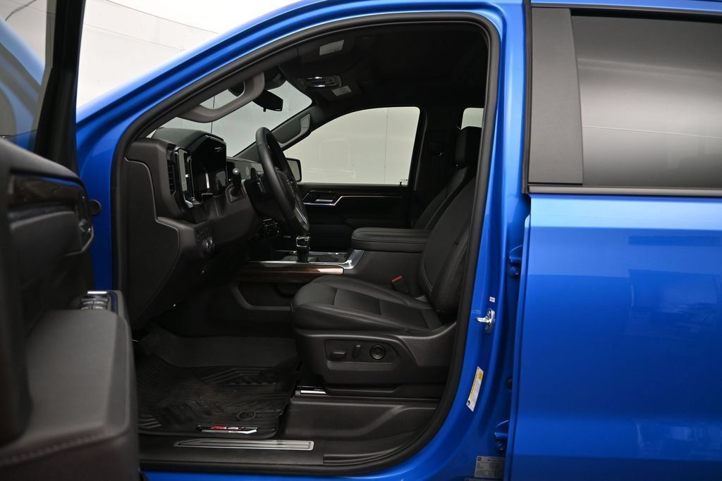 Certified 2026 Chevrolet Silverado 1500 LT Trail Boss w/ Convenience Package II AWD/4WD image 22