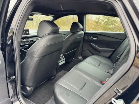 Used 2025 Honda Accord Sport image 12