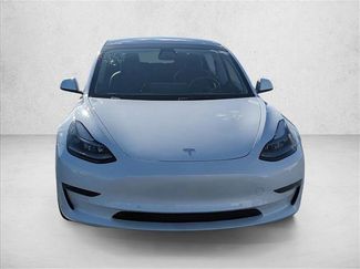 Used 2022 Tesla Model 3 Long Range video 2