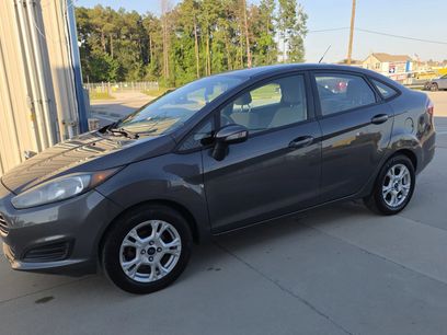 Used 2016 Ford Fiesta SE