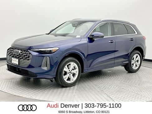 Used 2025 Audi Q5 Premium w/ Convenience Package AWD/4WD image 1