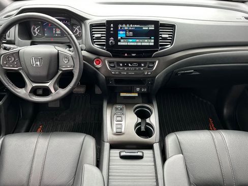 Certified 2022 Honda Passport TrailSport image 14