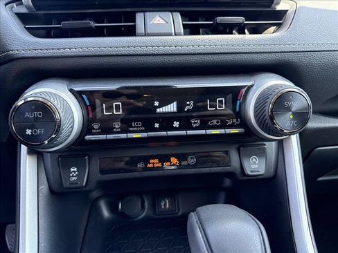 Used 2025 Toyota RAV4 XLE FWD image 14