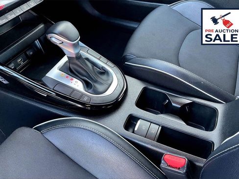 Certified 2024 Kia Forte GT-Line image 17