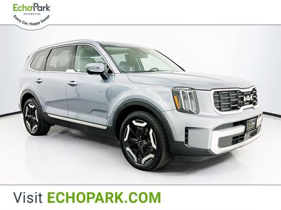 Used 2023 Kia Telluride S