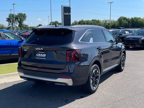 New 2026 Kia Sorento S FWD image 7