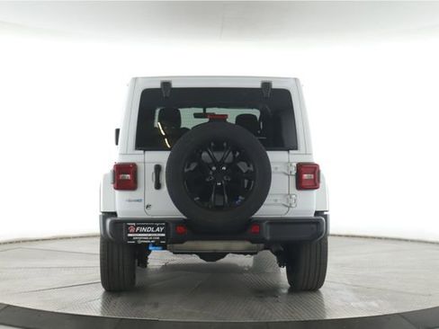 Used 2023 Jeep Wrangler Unlimited Sahara w/ Cold Weather Group AWD/4WD image 11