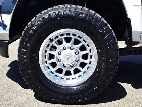 Used 2021 RAM 2500 Big Horn AWD/4WD image 9