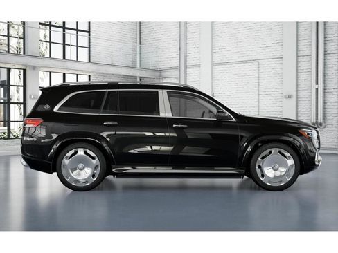 New 2026 Mercedes-Benz Maybach GLS 600 4MATIC image 2