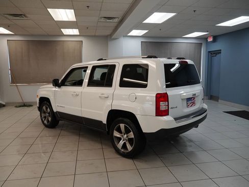 Used 2017 Jeep Patriot High Altitude AWD/4WD image 8