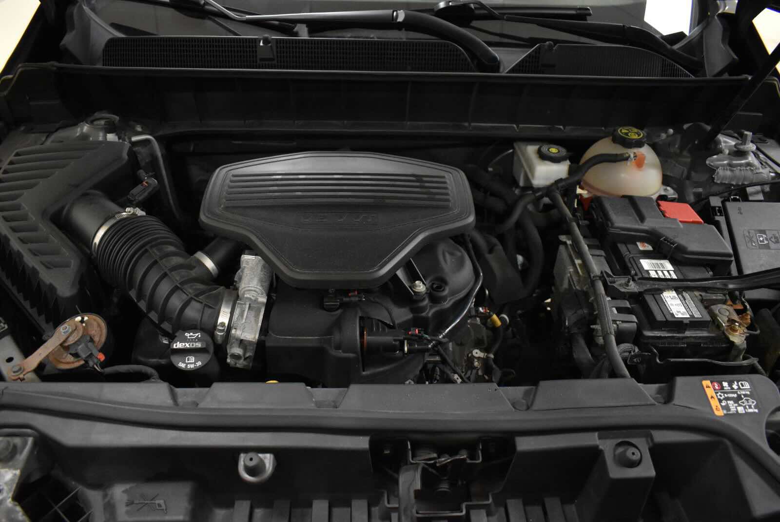 Used 2019 GMC Acadia SLE w/ Driver Alert Package I AWD/4WD image 27