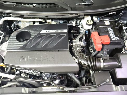 Used 2024 Nissan Rogue SV AWD/4WD image 26