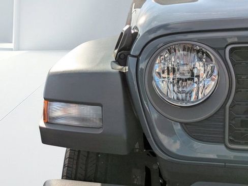 New 2026 Jeep Gladiator Sport image 8