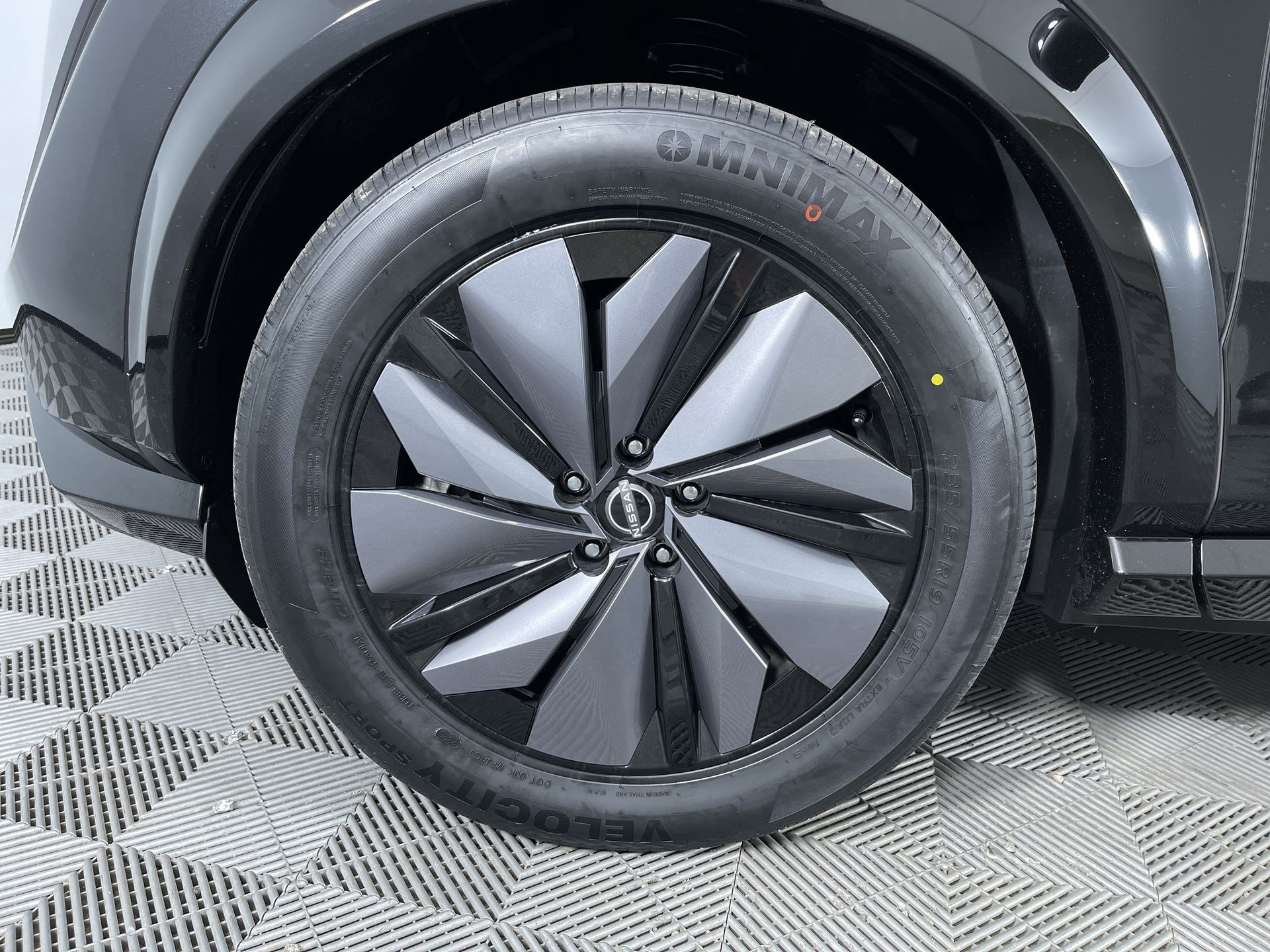 Certified 2024 Nissan Ariya AWD image 25