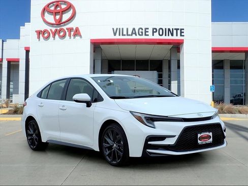 Certified 2026 Toyota Corolla SE image 8
