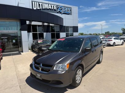 Used 2016 Dodge Grand Caravan SE w/ Quick Order Package 29E SE