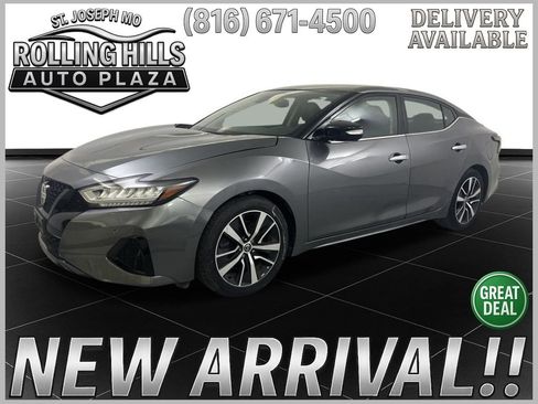 Used 2022 Nissan Maxima SV w/ Floor Mat Group image 1