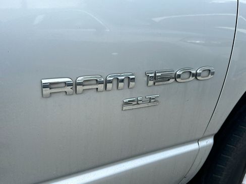 Used 2004 Dodge Ram 1500 Truck SLT w/ Quad Cab Value Group image 11